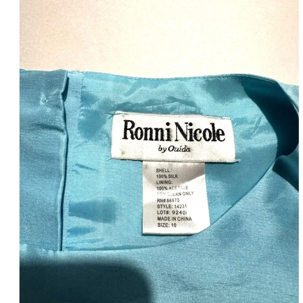 Ronni Nicole Aqua Blue Sleeveless Jumpsuit Romper Set